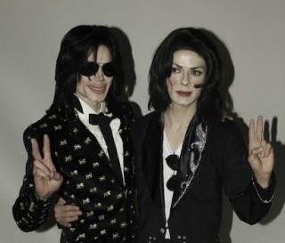 Michael Jackson Clone - Carlo R...